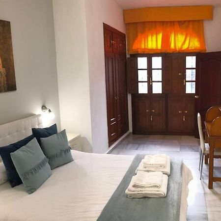 1 Minute From Cathedral. Feel The Heart Of Sevilla Exteriör bild