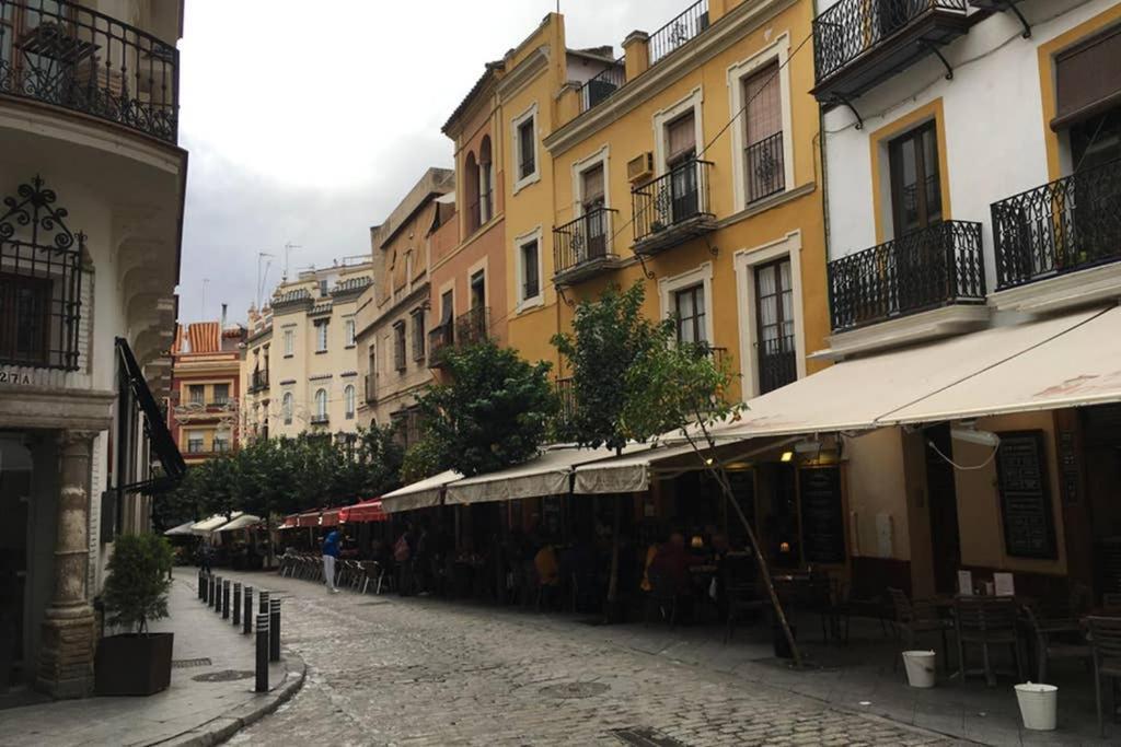 1 Minute From Cathedral. Feel The Heart Of Sevilla Exteriör bild