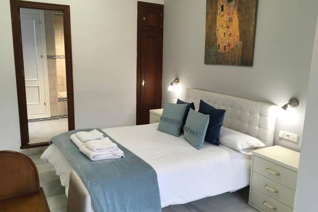 1 Minute From Cathedral. Feel The Heart Of Sevilla Exteriör bild